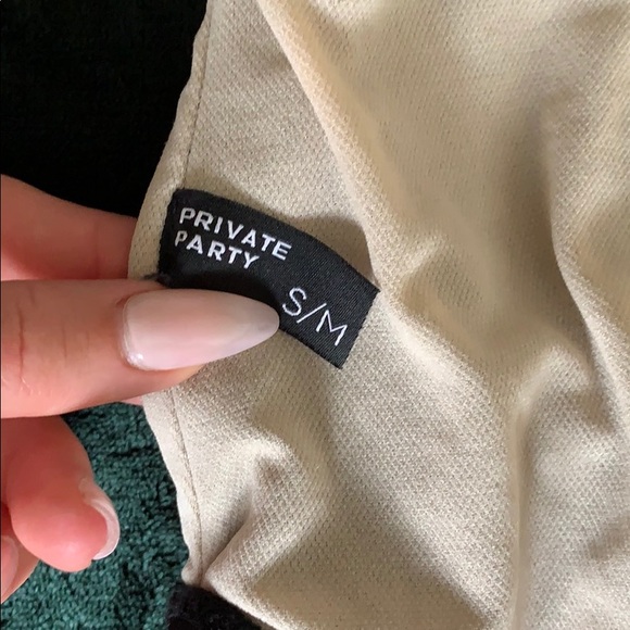 Private Party IDFWU one piece - Picture 5 of 8